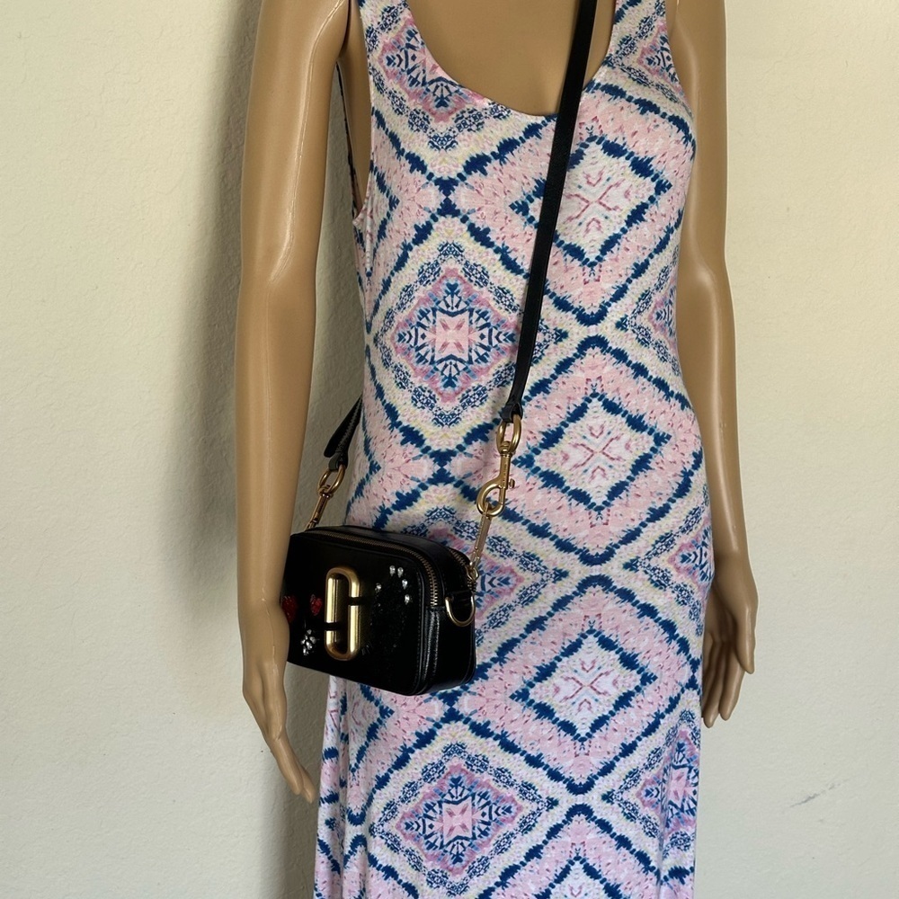 💎AUTHENTICATED MARC JACOB LIMITED EDITION CAMERA BAG💎 - Picture 3 of 15